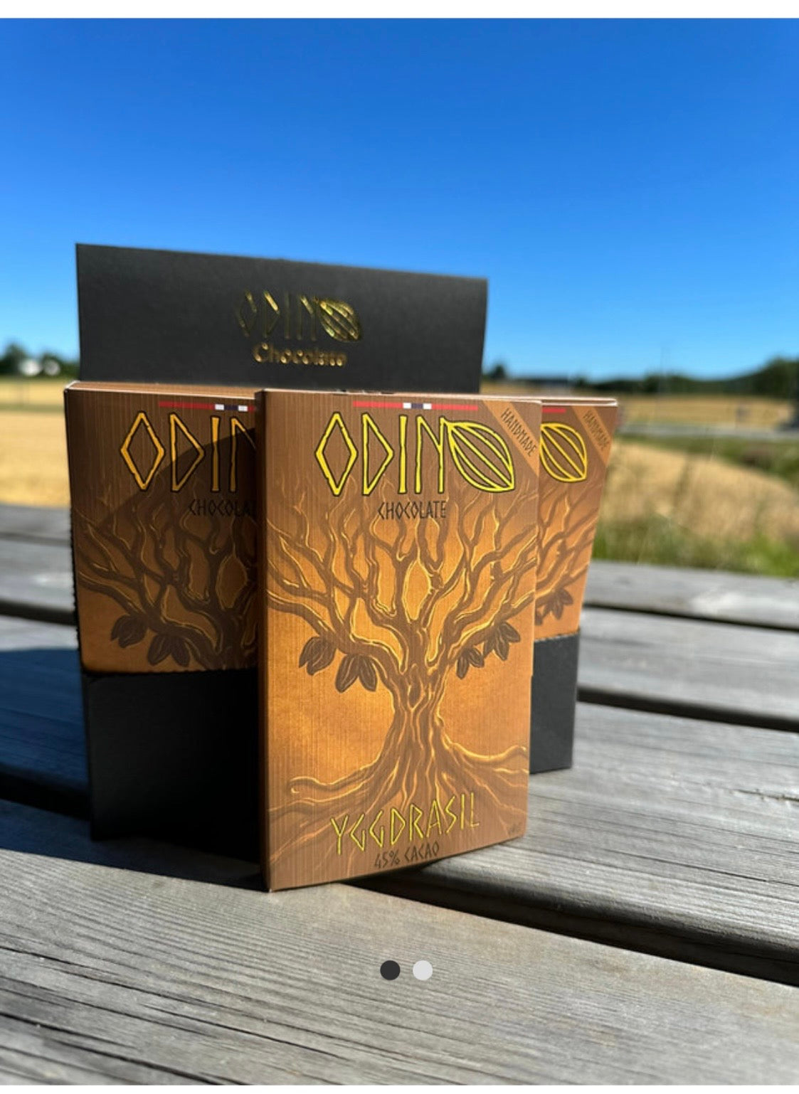 Yggdrasil - Melkesjokoladeplate fra Odin Chocolate
