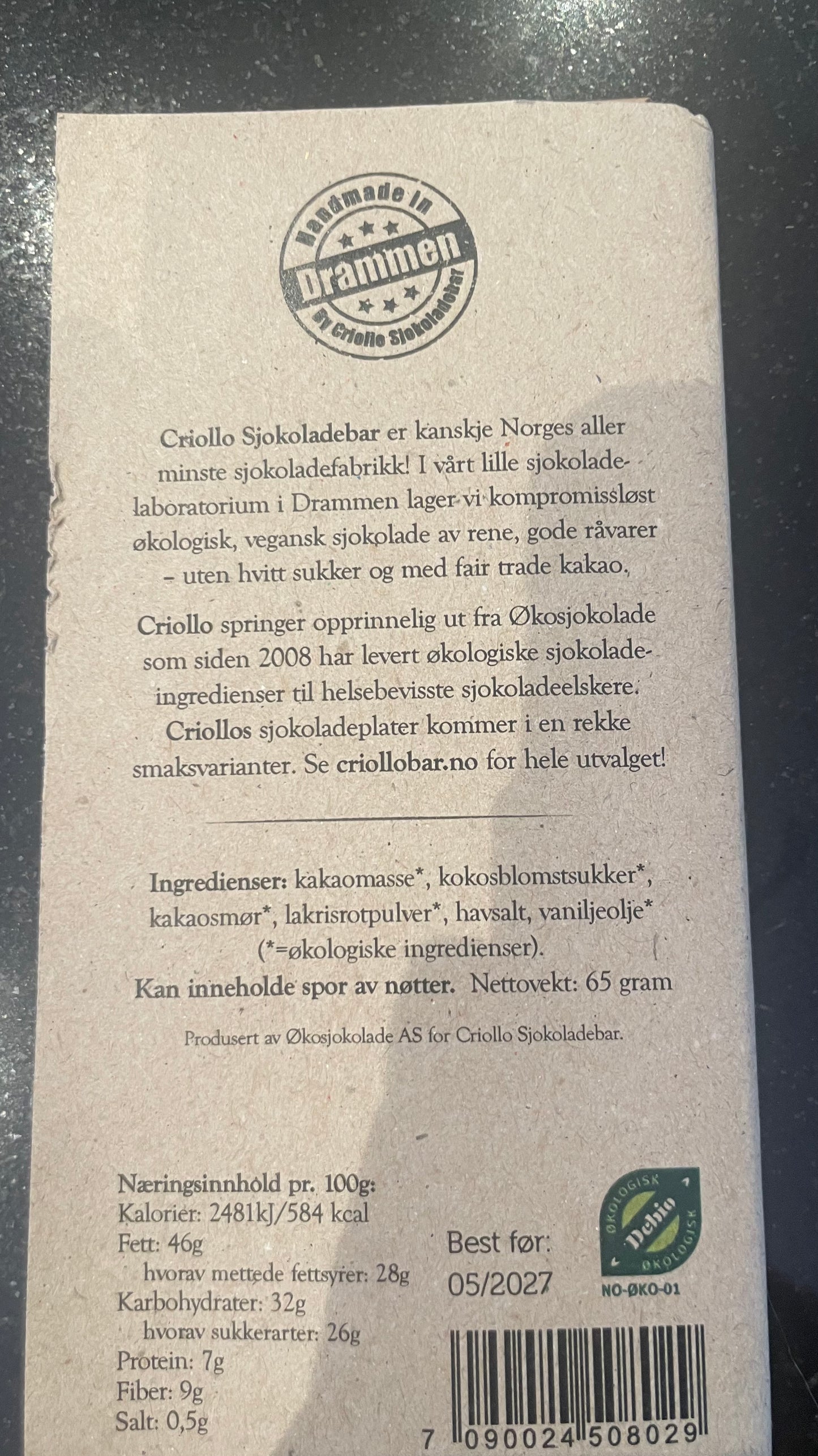 Vegansk 70% sjokolade med ingefær